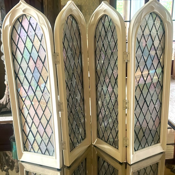Lavish Other - NWT White Cathedral 4 Panel Stained Glass Fold Up Mirror